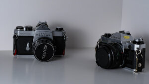Pentax Spotmatic vs. Canon AE-1 Program